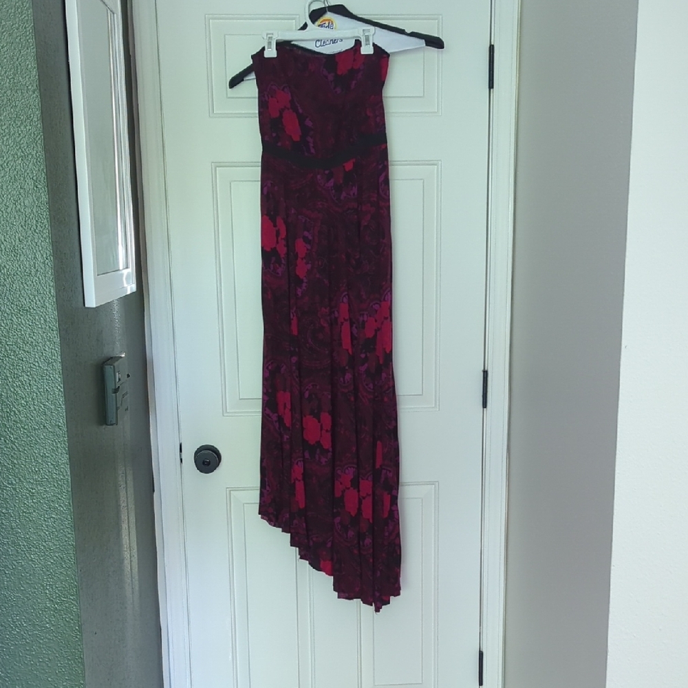 Red and Black Asymmetrical Strapless Dress